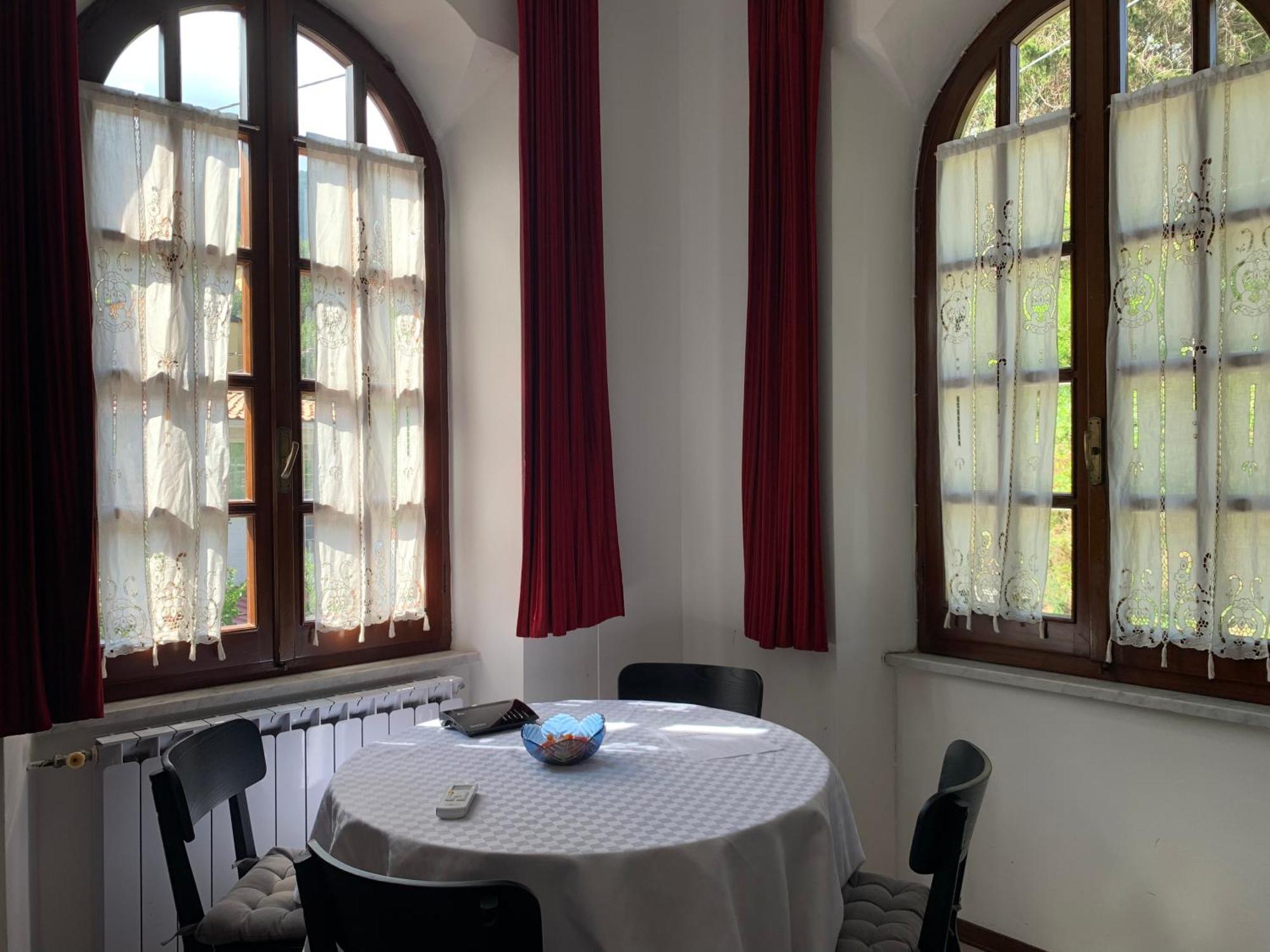 A Casa Di Atti Lägenhet Biassa Exteriör bild
